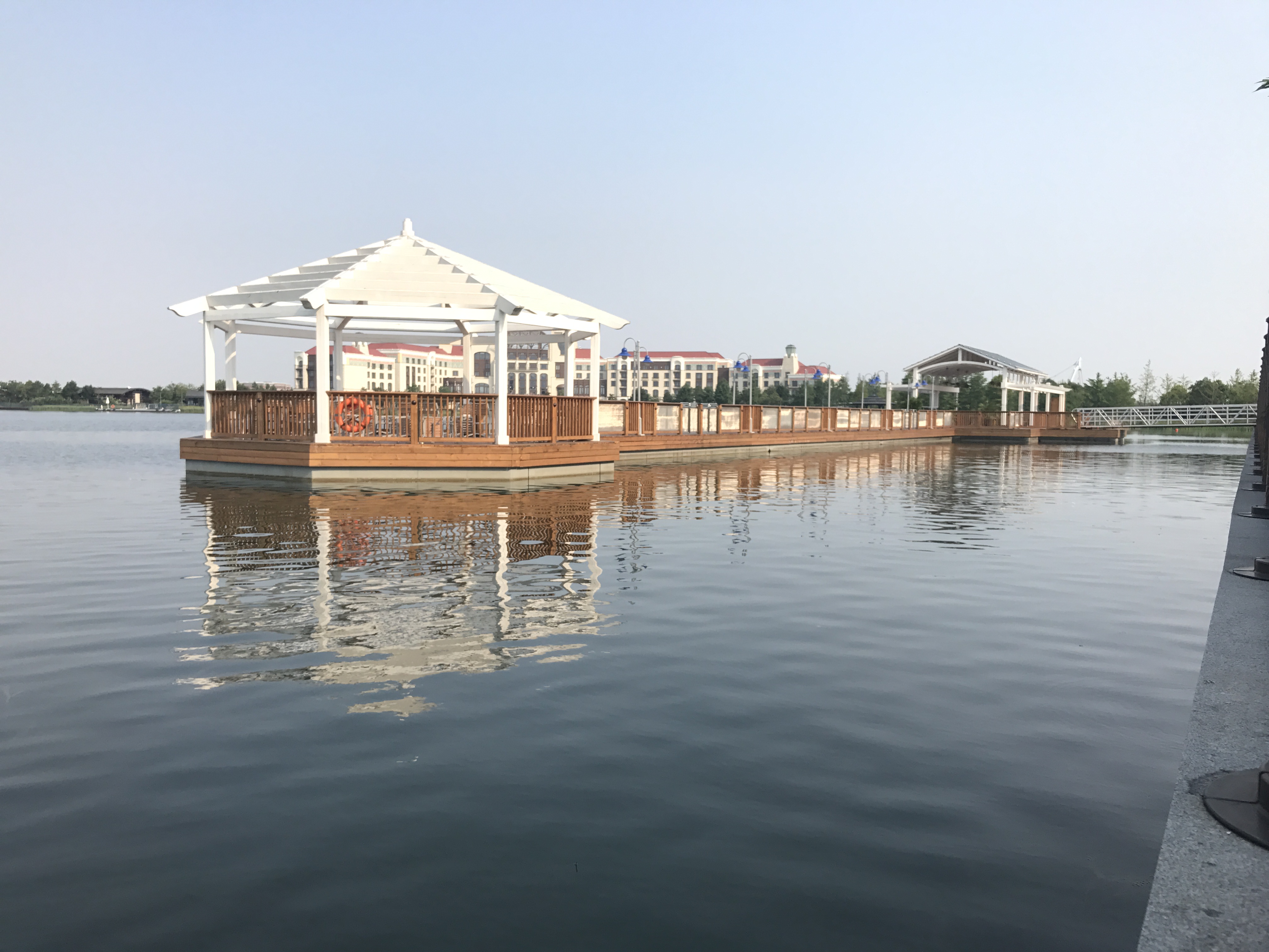 Shaihai Desney Park &Uuml;zən Dok