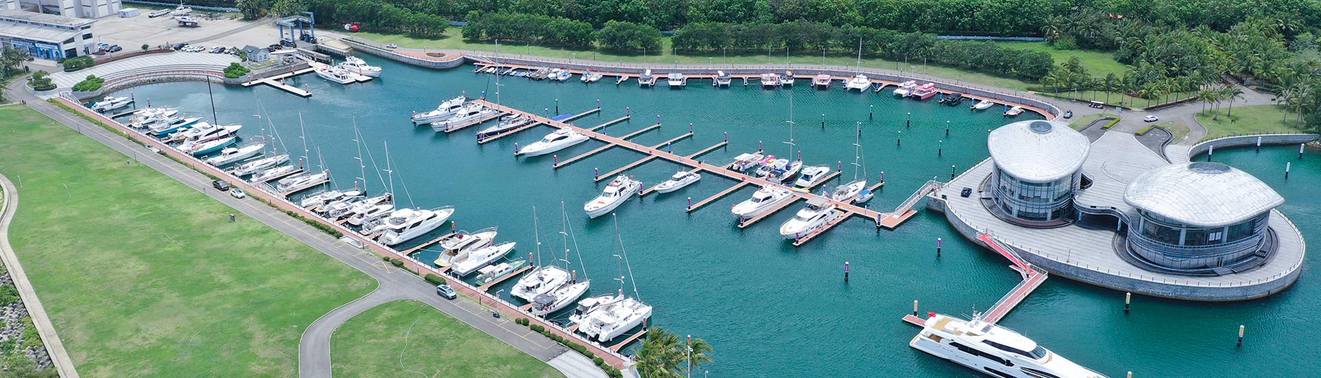 Casi di attrezzatura marina